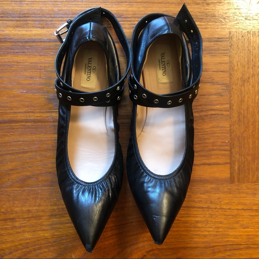 Valentino Love Latch leather flats
